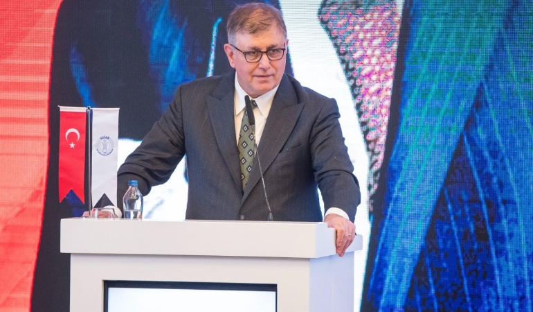 Başkan Dr. Cemil Tugay: Umudumuz gençler