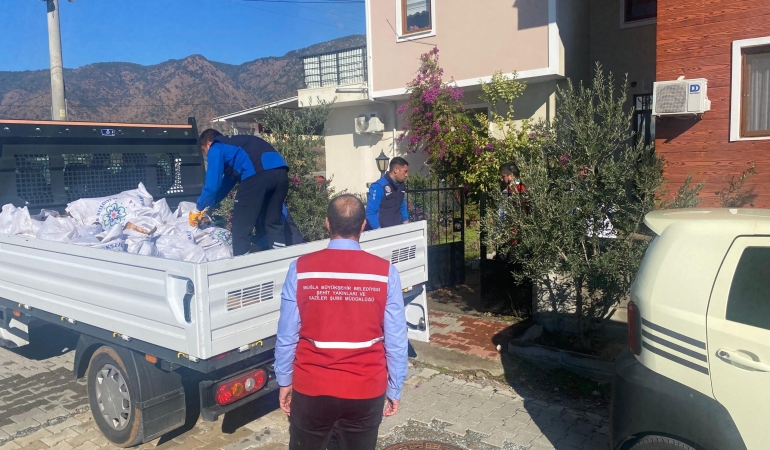 Büyükşehirden Soğuk Kış Günlerinde Yakacak Desteği