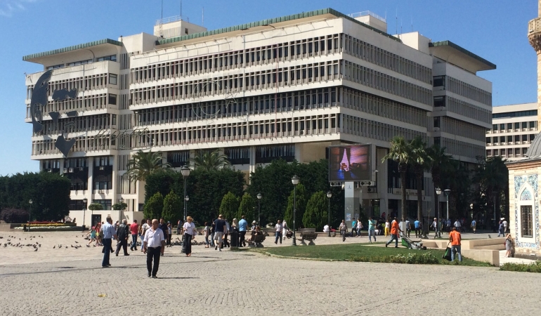 İzmir Büyükşehir Belediyesi’nden 1.600 milyar TL kesildi