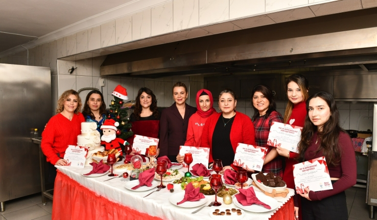 Pastacılık Kursu Sertifikaları Verildi