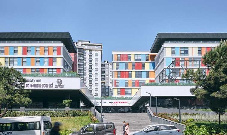 Bağcılar’da Çok Yönlü Bir Sosyal Yaşam Merkezi