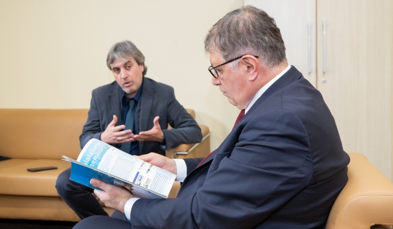 Akdeniz Kentler Ağı ile katı atık ve körfez temizliği için iş birliği