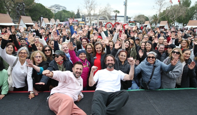 Karşıyaka’da 7’den 70’e 14 Şubat coşkusu!