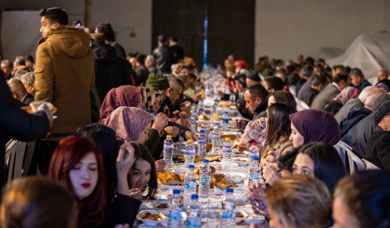 Büyükşehir Ramazan bereketini kente yayacak