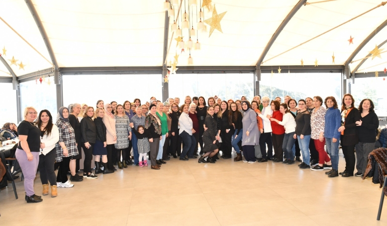 Çiğli’de Kadın Dayanışması Hayat Buldu