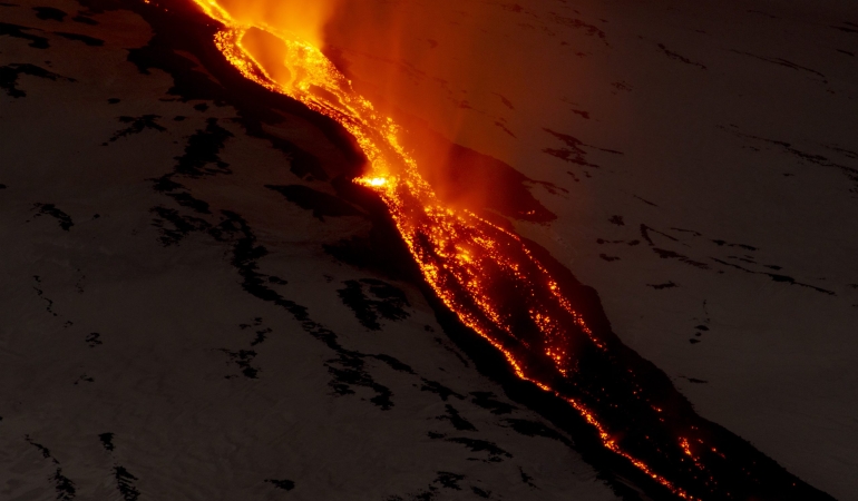 Etiyopya’da Hayli Gubbi yanardağında 12 bin yıldır bilinen ilk patlama kayıtlara geçti