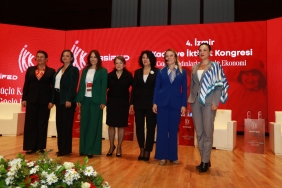 izmir-kadin-ve-iktisat-kongresi-2.jpeg