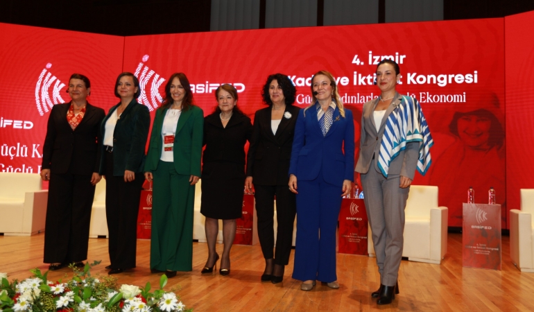 Başkan Sengel’den İzmir Kadın ve İktisat Kongresi’nde mücadele vurgusu