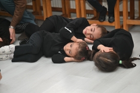 manisa çocuklar deprem