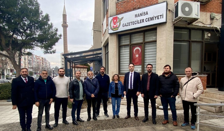 BiK İzmir Bölge Müdürü Eren’den Manisa Gazeteciler Cemiyeti Başkanı Aydın ve yönetimine hayırlı olsun ziyareti
