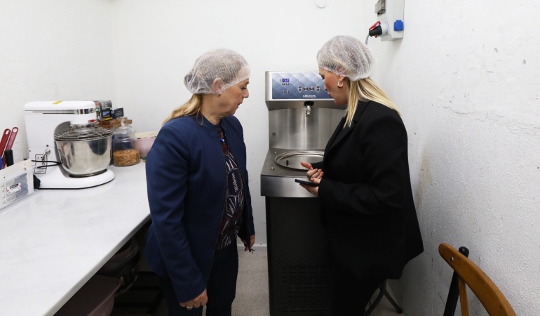 Karşıyaka Belediyesi’nden bayram öncesi tatlıcılara denetim