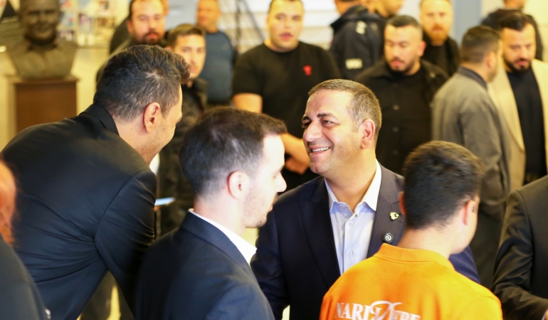 BAŞKAN ERMAN UZUN, ÇALIŞMA ARKADAŞLARIYLA BAYRAMLAŞTI