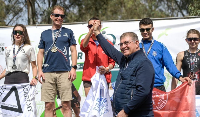 Cemil Tugay’dan Triatlon Şampiyonası Müjdesi