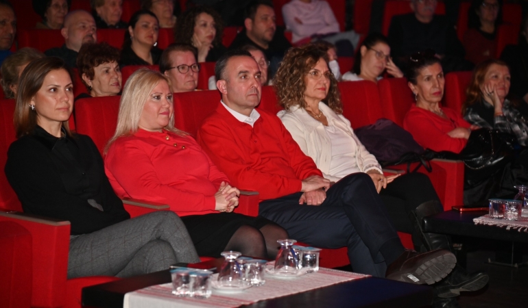 Hijazkâr Grubu’nun ‘Biçare Akşamlar’ Konseri Manisalılarla Buluştu