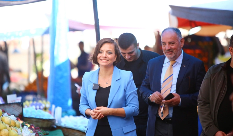 Karabağlar’da Bozyaka Pazaryeri kullanılacak