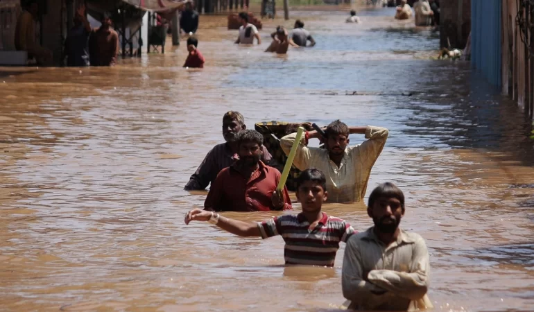 BM: Doğal afetler 2024’te 45 milyon kişiyi yerinden etti, 240 milyar dolar kayıp yaşandı