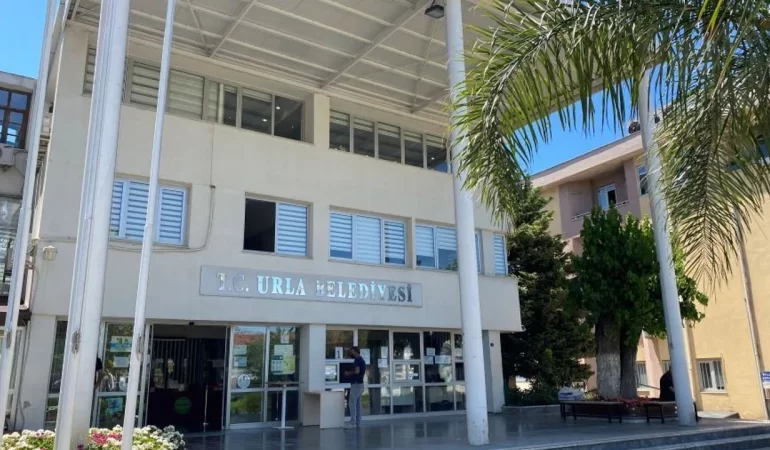 Mart Dokuzu Geleneksel Urla Ot Bayramı Ertelendi