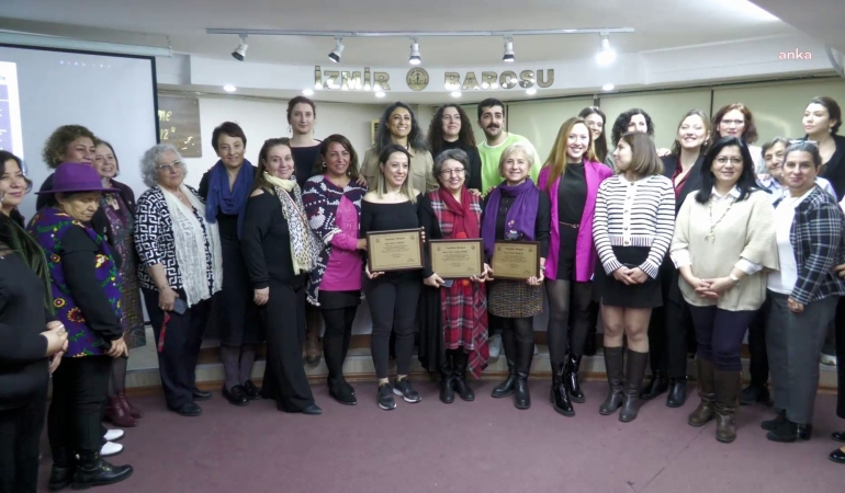 İzmir Barosu, “Toplumsal Cinsiyet Temelli Şiddet ve Tacize Karşı Politika Belgesi’ni açıkladı