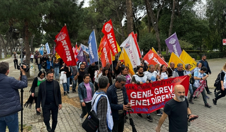 İzmir’de KESK’ten İmamoğlu’nun tutuklanmasına tepki: Toplum artık ‘bardağın taştığı yerdeyiz’ diyor