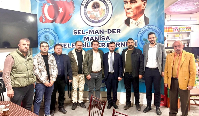CHP’li Başkanlar Selendililerle sahurda buluştu