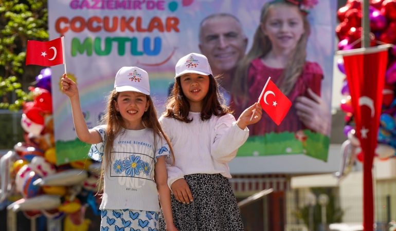 Gaziemir’i 23 Nisan coşkusu sardı