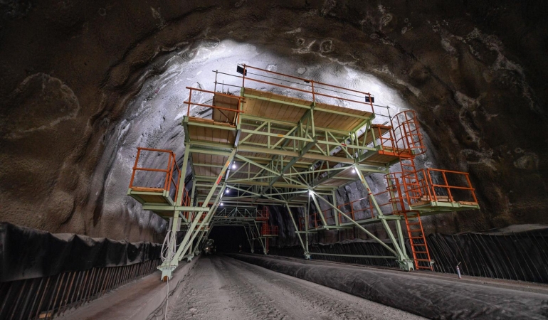 Ulaşım yatırımları son bir yılda hız kazandı