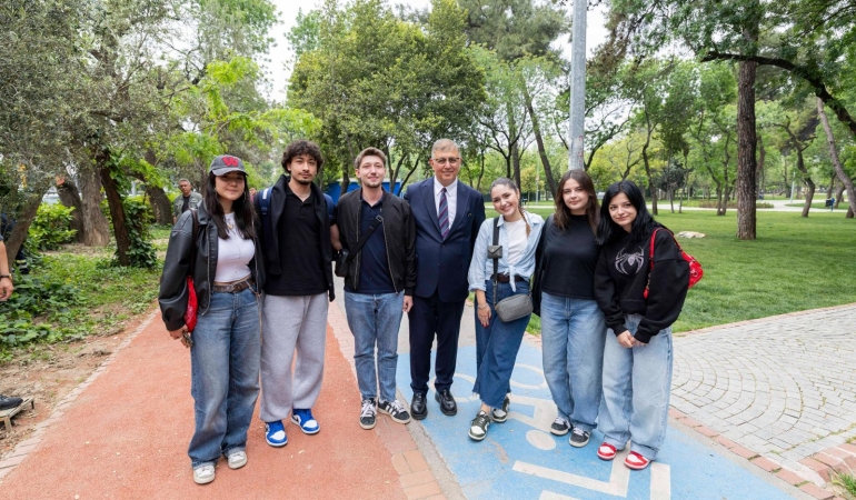 Bucalılardan Başkan Tugay’a Hasanağa Bahçesi teşekkürü