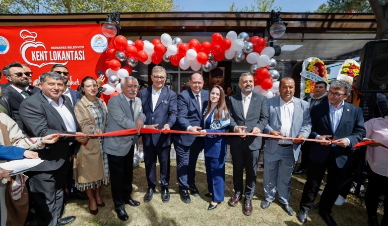 Tugay, Menderes Kent Lokantası açılışında konuştu; “Yoksulluk ve adaletsizlik bitene kadar mücadele edeceğiz”