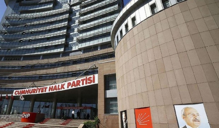 CHP Balıkesir İl Başkanlığı’ndan Olağanüstü Kurultay açıklaması: Egemenlik kayıtsız şartsız milletindir!