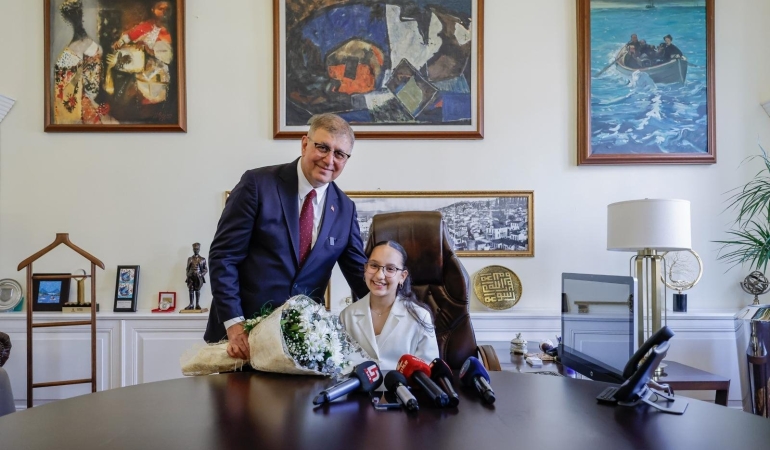 Başkan Tugay’ın koltuğunu emanet ettiği Derin’den çevre mesajı