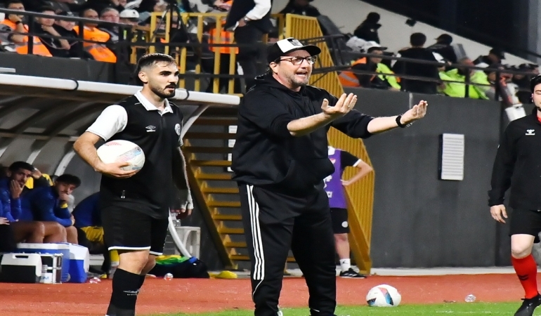 Manisa cephesinde bayram, MKE Ankaragücü’nde istifa var