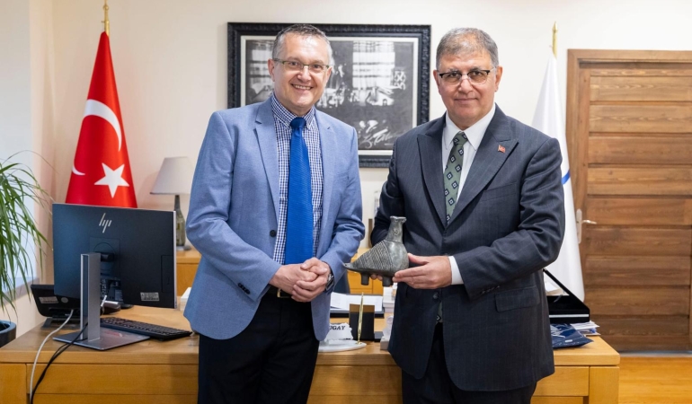 Başkan Tugay’dan Hırvatistan’a İEF daveti