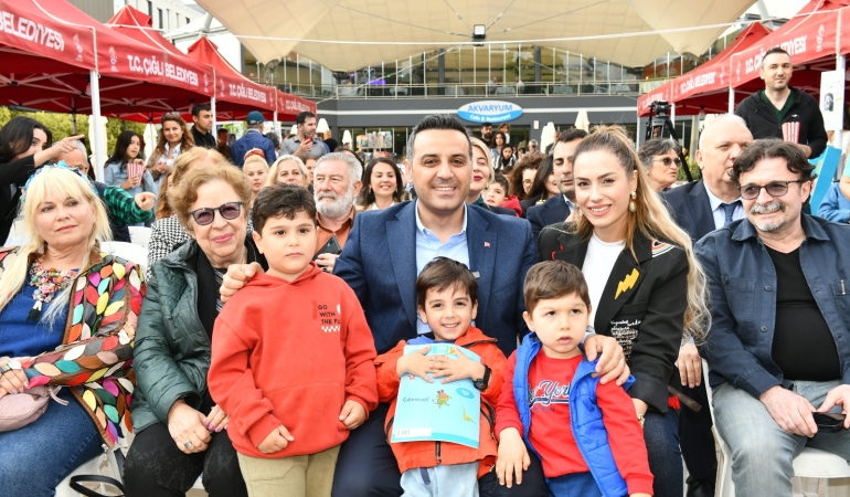 1. Çiğli Kitap Günleri Renkli Başlangıçla Kapılarını Açtı
