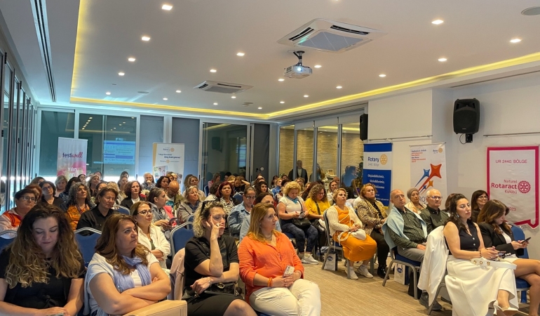 İzmir’de “İlham ve İyilik Buluşması” İyi Olma Halini Besledi, Dayanışmaları Güçlendirdi