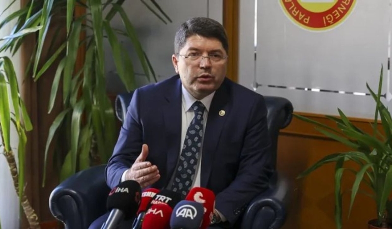 Adalet Bakanı, Buca’da orman yangınıyla ilgili 1 kişinin gözaltına alındığını duyurdu