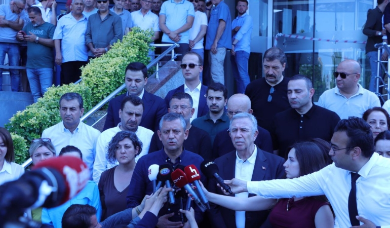 CHP’nin tüm kurmayları Ferdi Zeyrek için Manisa’da