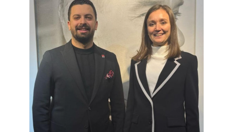 CHPli başkan Özkösemen’in Gülşah Durbay’la ilgili sağlık açıklaması