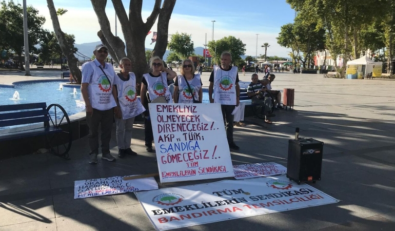 Bandırma’da Emekliler: Ne katilleri affederiz, ne açlığı kabulleniriz
