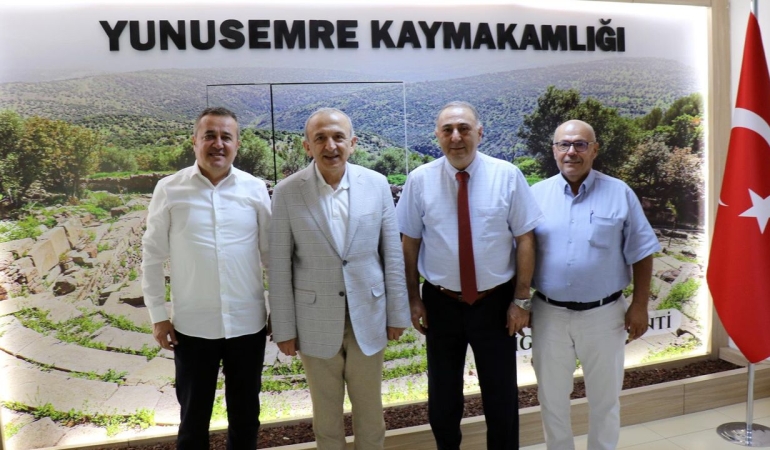 MTSO yönetiminden Yunusemre’nin yeni Kaymakamı Çantürk’e ‘Hoş Geldiniz’ ziyareti