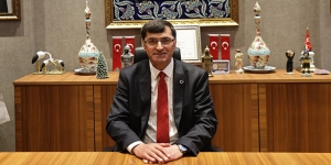 Kutahya-Belediye-Baskani-Eyup-Kahveciden-AKPye-gececegi-iddiasina-yanit.jpg