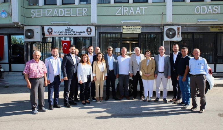 CHP’nin milletvekili heyeti Manisa’daki STK temaslarını tamamladı