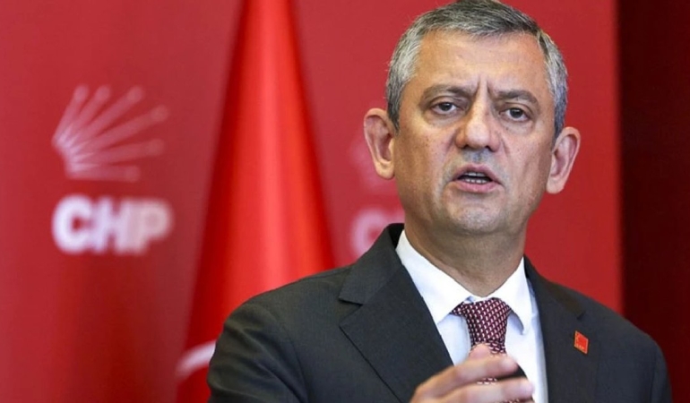 Özgür Özel: Bu bir iddianame değil, darbecilerin siyasete yönelik bir muhtırasıdır