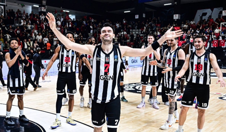 Besiktas-GAIN-EuroCupta-JL-Bourgu-30-farkla-gecti.PNG