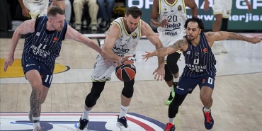 Fenerbahce-Beko-Anadolu-Efesi-79-69-yendi.jpg