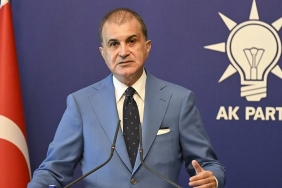 AKP Sözcüsü Çelik: SDG silah bırakmalı, milli güvenlik pazarlık kabul