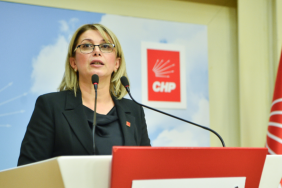 Asu Kaya: Kura var, anahtar var, tören var ama depremzedeye