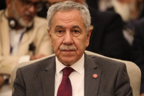 Eski TBMM Başkanı Arınç, Demirtaş ve Kavala'yı cezaevinde ziyaret etti