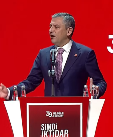 Özgür Özel: Bu çökmüş sisteme karşı umudu örgütlemek için yola