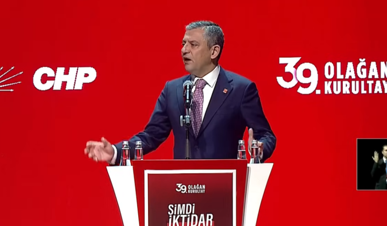 Özgür Özel: Bu çökmüş sisteme karşı umudu örgütlemek için yola