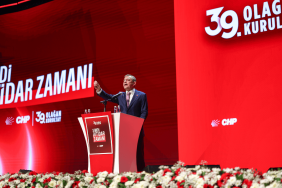 Özgür Özel, dördüncü kez CHP Genel Başkanı seçildi